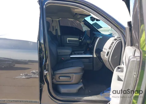 2018 Ram 1500 Lone Star Silver 4X2 5'7 Box z USA, uszkodzony, nr VIN 1C6RR6LT6JS244819